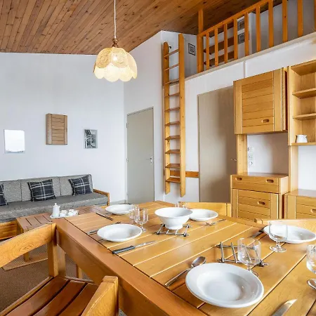 Jettay Aigle 17 By Interhome Апартаменты Сен-Мартен-де-Бельвиль